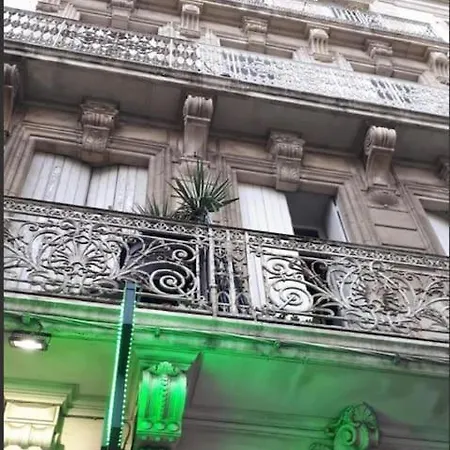 Vigne Et Mer-spacieux Haussmannien-2chambres-wifi 公寓 *
