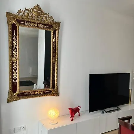 Vigne Et Mer-spacieux Haussmannien-2chambres-wifi 公寓