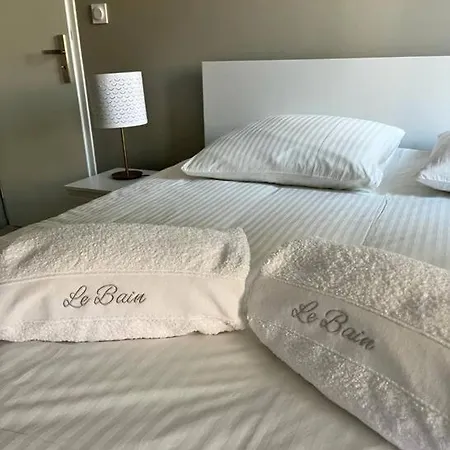 Vigne Et Mer-spacieux Haussmannien-2chambres-wifi 公寓