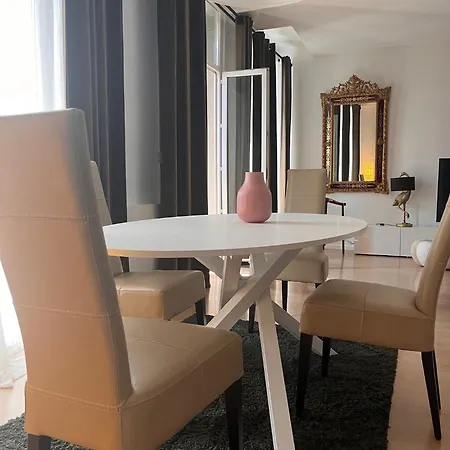 Vigne Et Mer-spacieux Haussmannien-2chambres-wifi 公寓